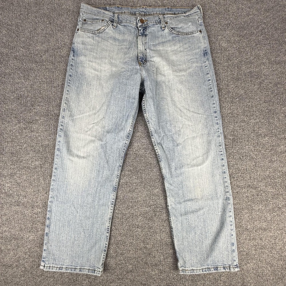 Wrangler Jeans Mens 38x29 Light Wash Relaxed Fit Straight Stretch 97FXWBD